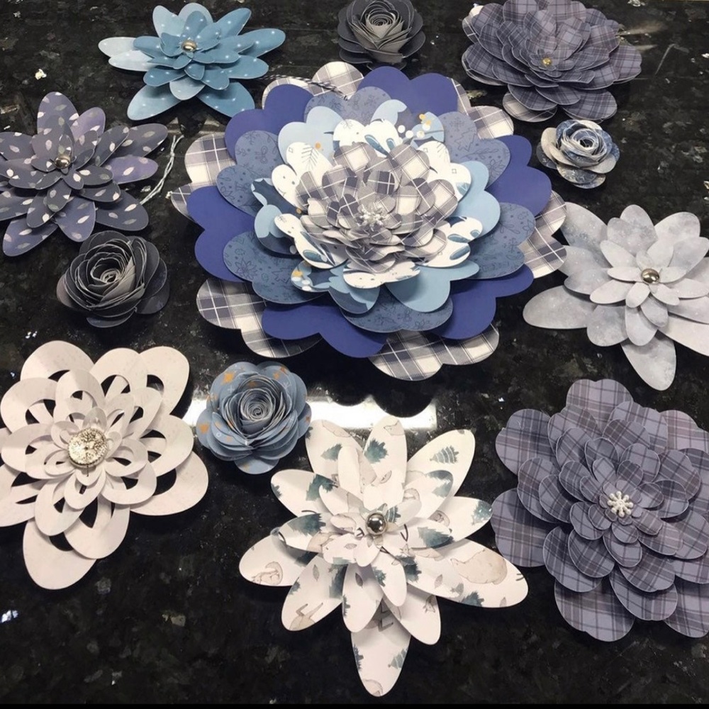 12 pc Blue White Christmas Flowers Backdrop Props Wall Decor Weddings Snowflakes